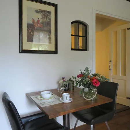 לינה וארוחת בוקר De Willemshoeve וחנינגן