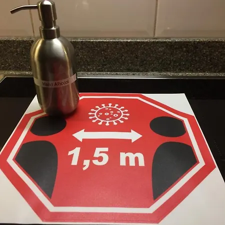 לינה וארוחת בוקר De Willemshoeve 3*